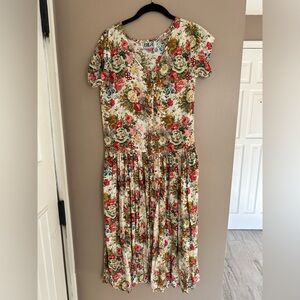 Bila Multicolor Vintage 90s  Floral V-Neck Dress with front Buttons